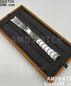 Rolex GMT-Master II with Oyster Bracelet and Folding Clasp_20250918195049