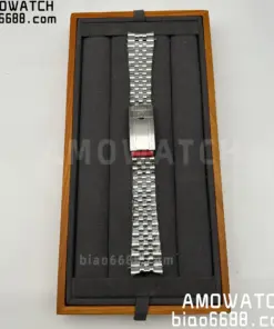 Rolex GMT-Master II with Oyster Jubilee and Folding Clasp_20250918195232